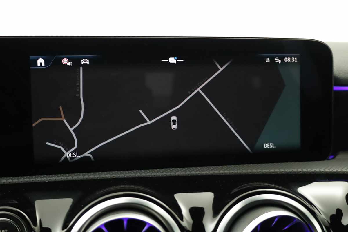 mercedes-benz-classe-a-2024-hibrido-a-gasolina-1332cc