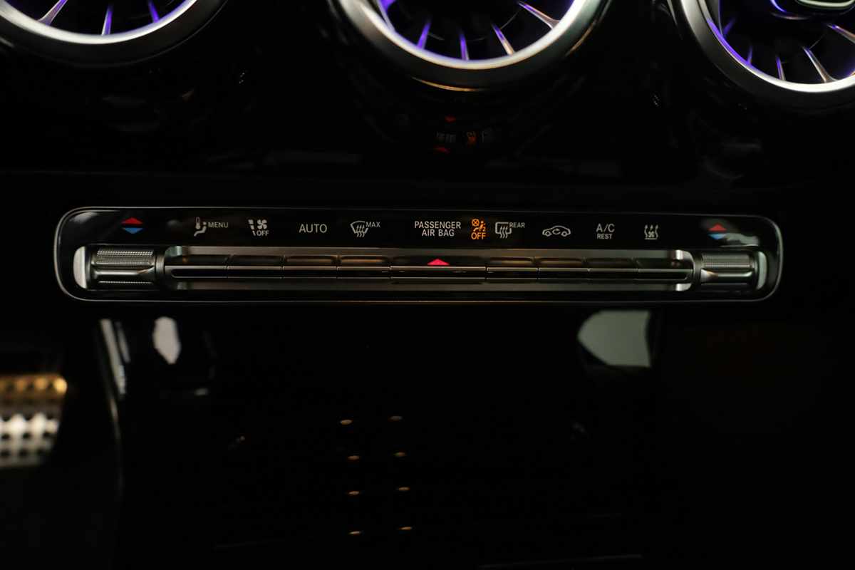 mercedes-benz-classe-a-2024-hibrido-a-gasolina-1332cc