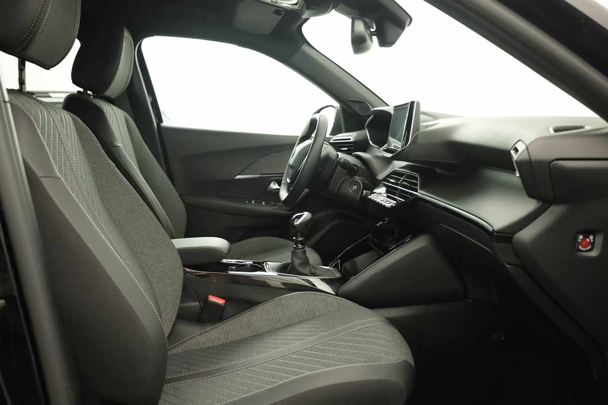 peugeot-2008-2025-gasolina-1199cc
