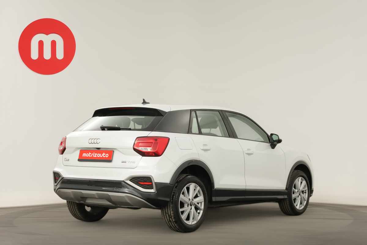 audi-q2-2023-gasolina-1498cc
