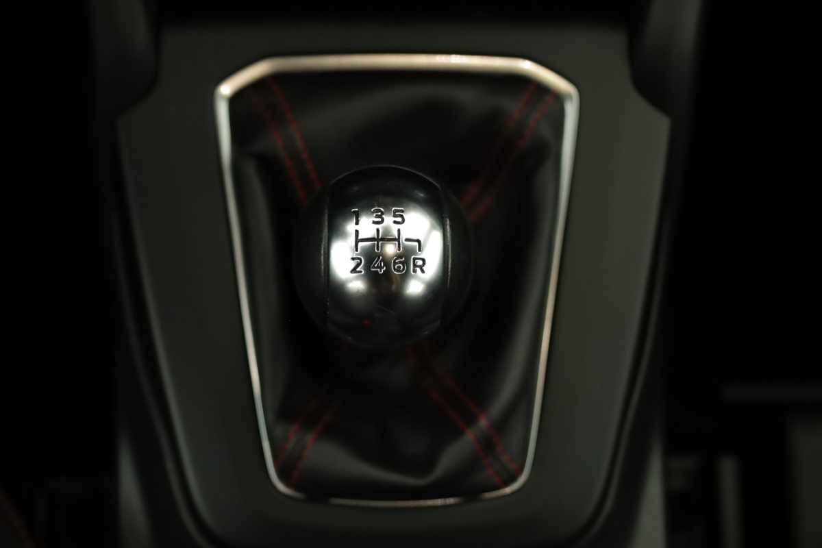ford-focus-2025-gasolina-998cc