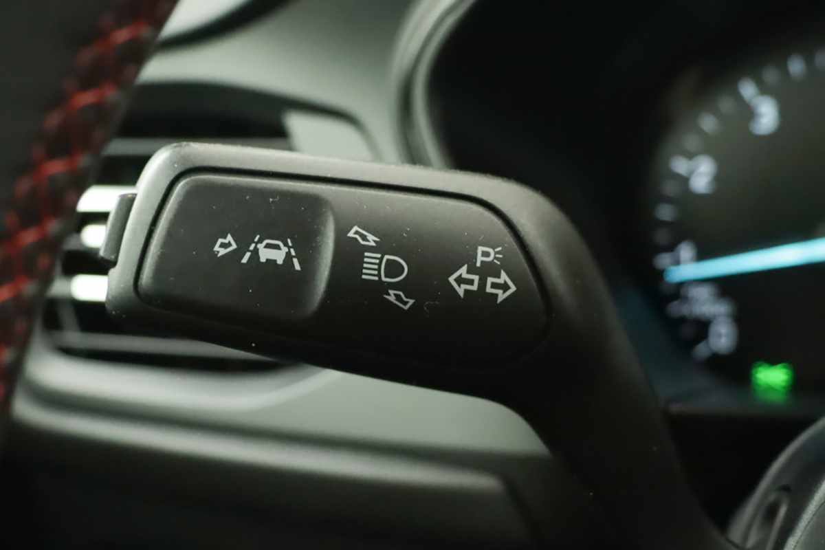 ford-focus-2025-gasolina-998cc