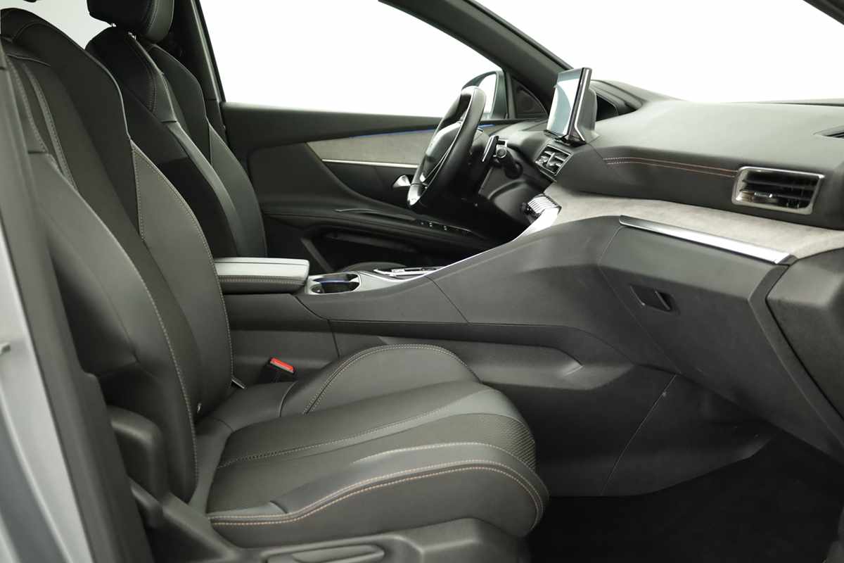 peugeot-3008-2024-gasolina-1199cc