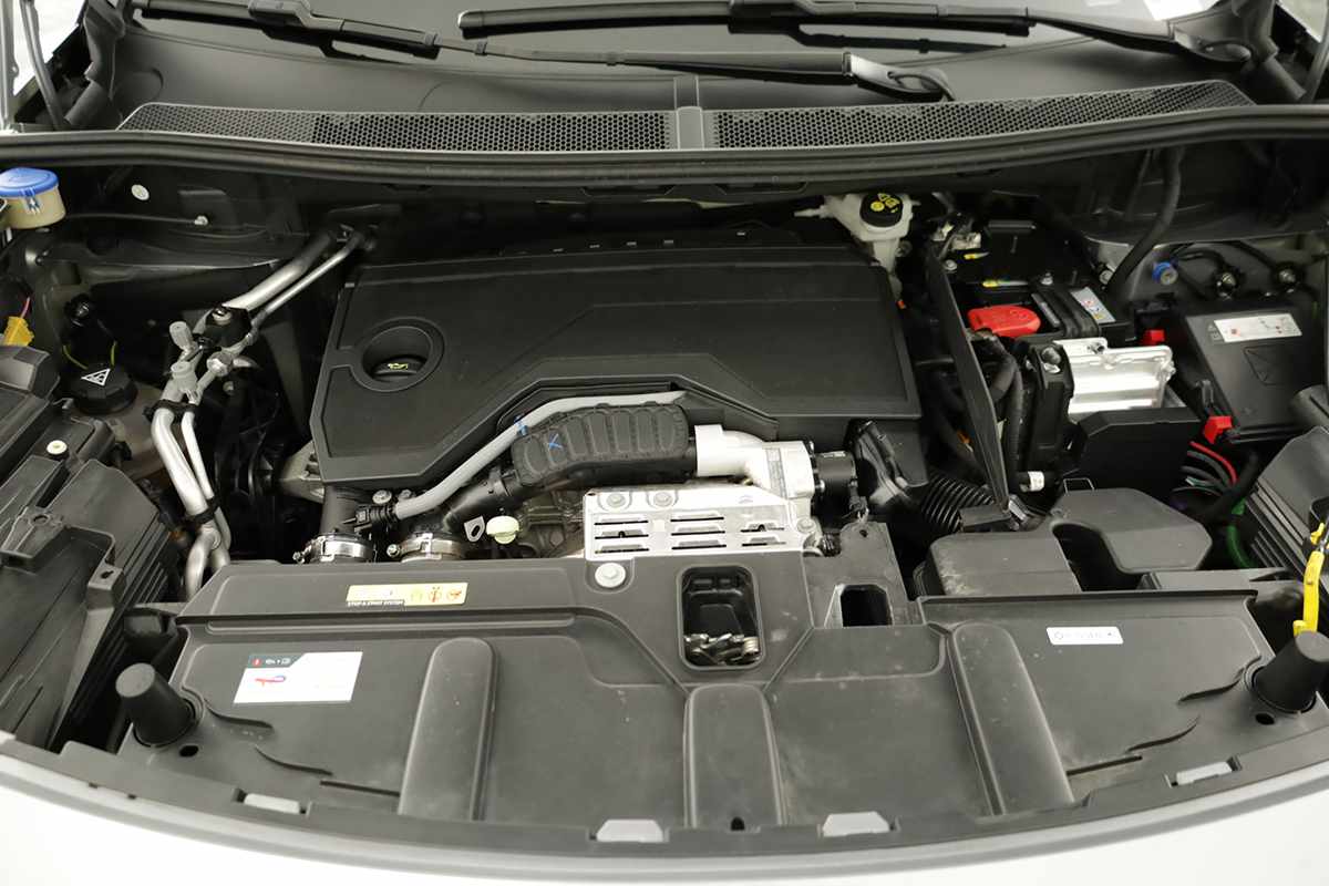 peugeot-3008-2024-gasolina-1199cc