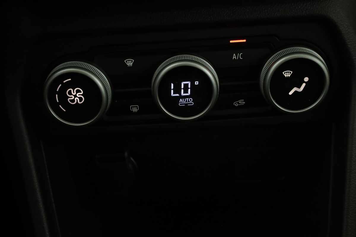 dacia-sandero-2024-gasolina-999cc