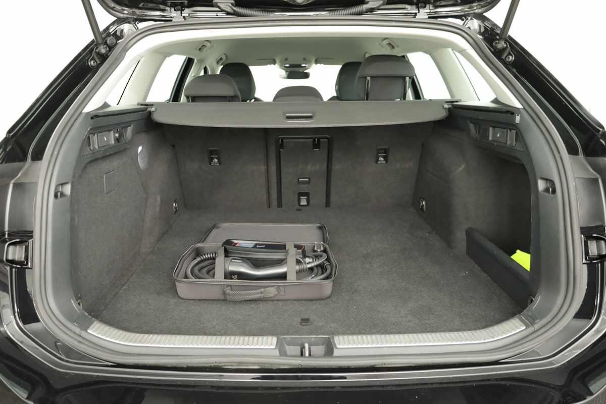 volkswagen-passat-variant-2025-hibrido-a-gasolina-1498cc