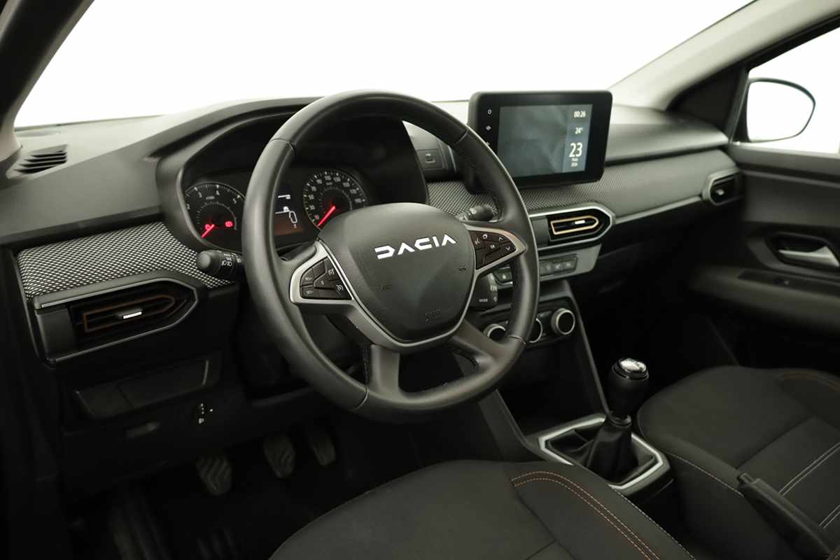 dacia-sandero-2024-gasolina-999cc