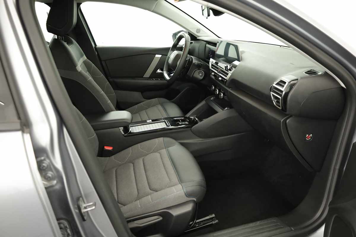 citroen-c4-2024-gasolina-1199cc