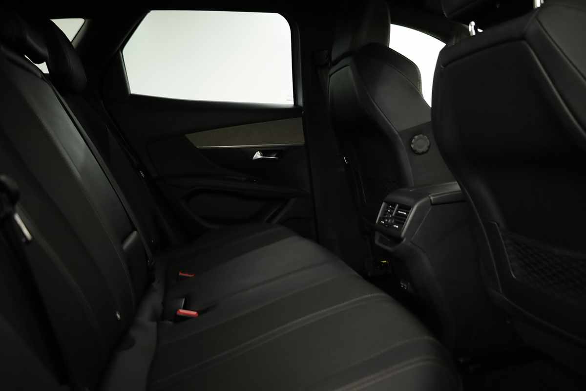 peugeot-3008-2024-gasolina-1199cc