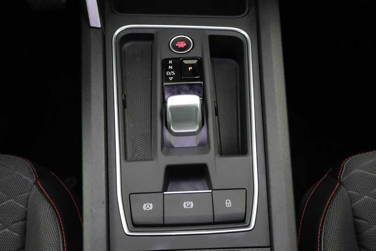 seat-leon-st-2025-hibrido-a-gasolina-1498cc
