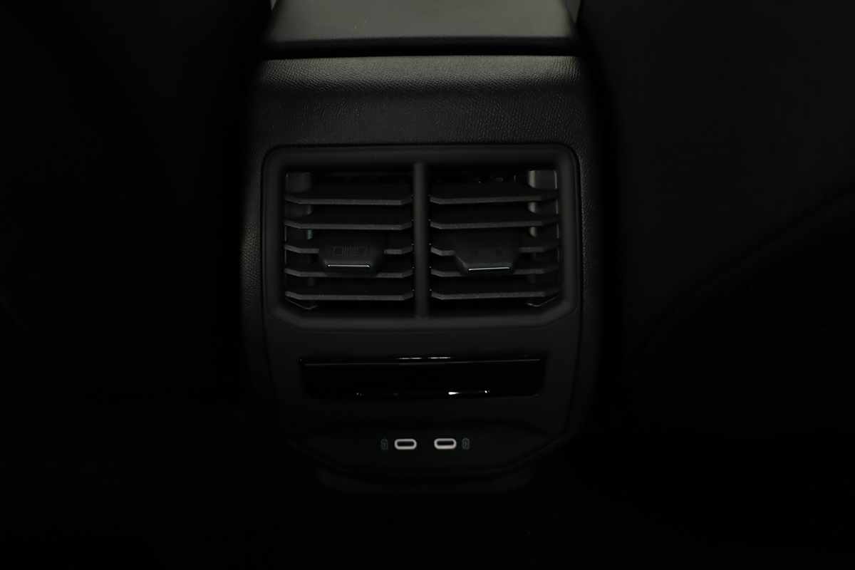seat-leon-st-2025-hibrido-a-gasolina-1498cc
