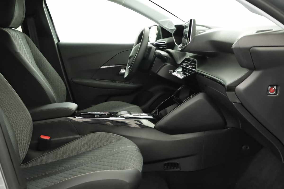 peugeot-e-208-2025-eletrico-0cc