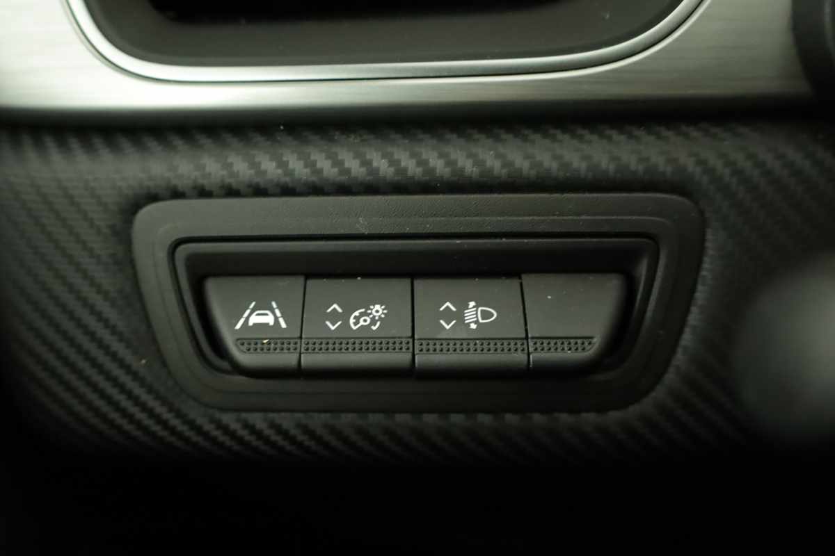 renault-captur-2023-gasolina-999cc