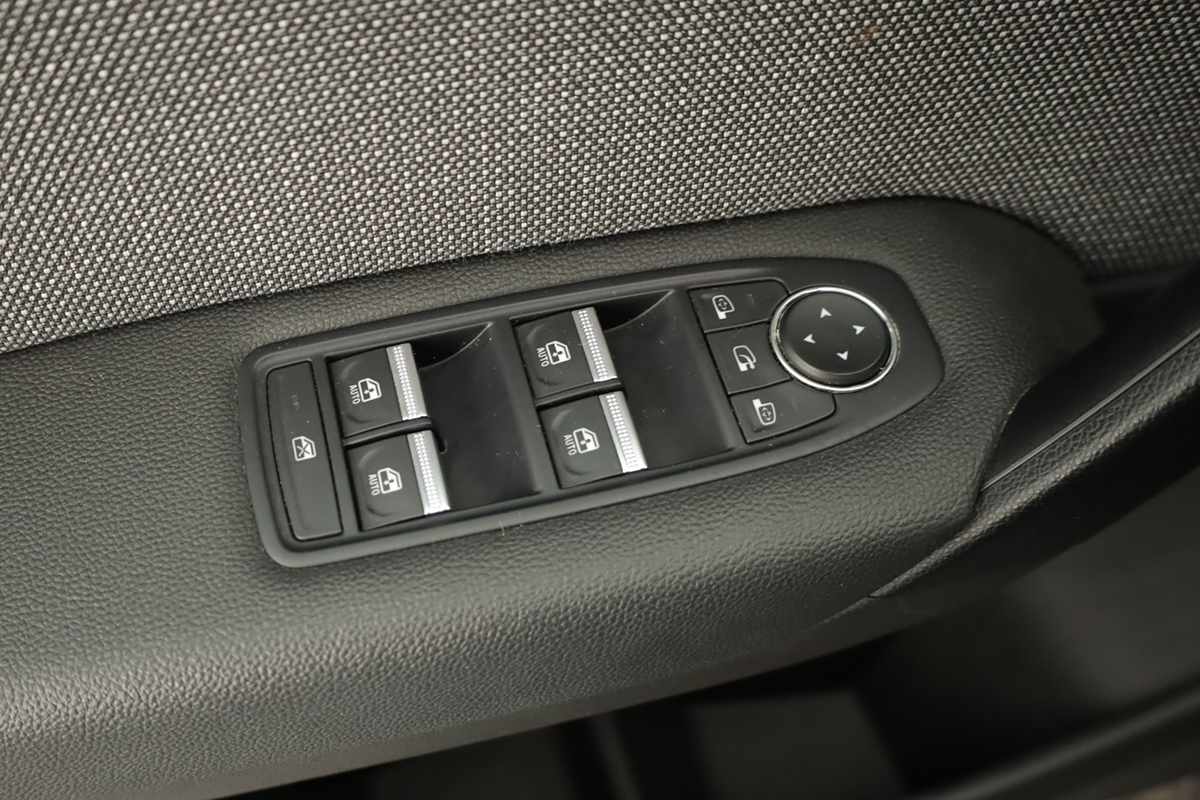 renault-captur-2024-gasolina-999cc