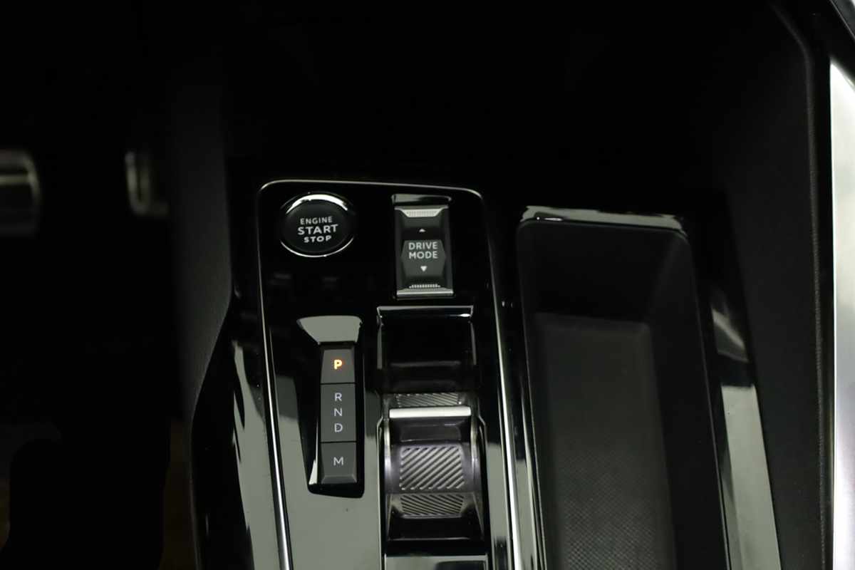 peugeot-3008-2024-gasolina-1199cc