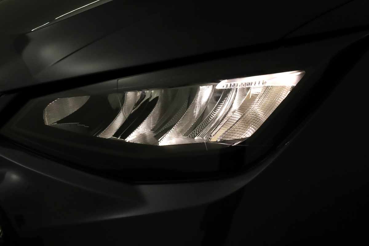 seat-arona-2023-gasolina-999cc