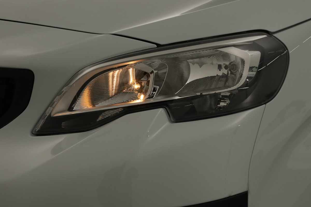 peugeot-expert-2024-diesel-1499cc