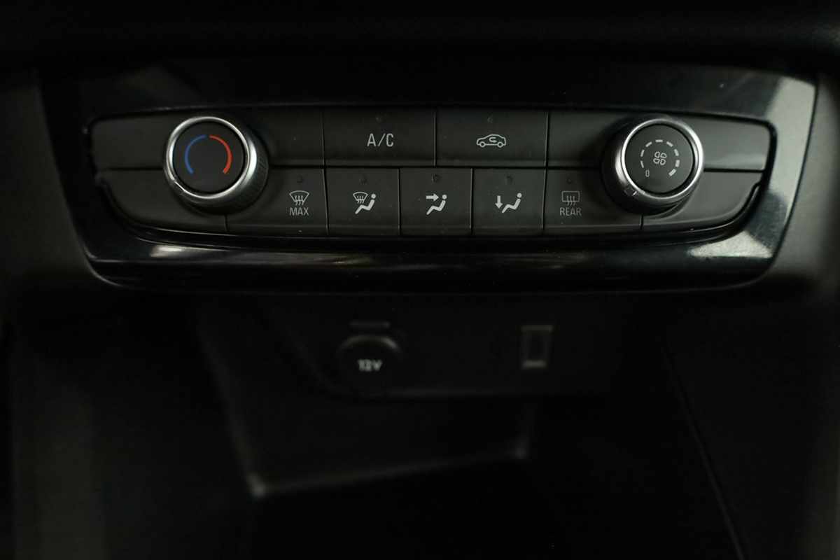 opel-corsa-2025-gasolina-1199cc