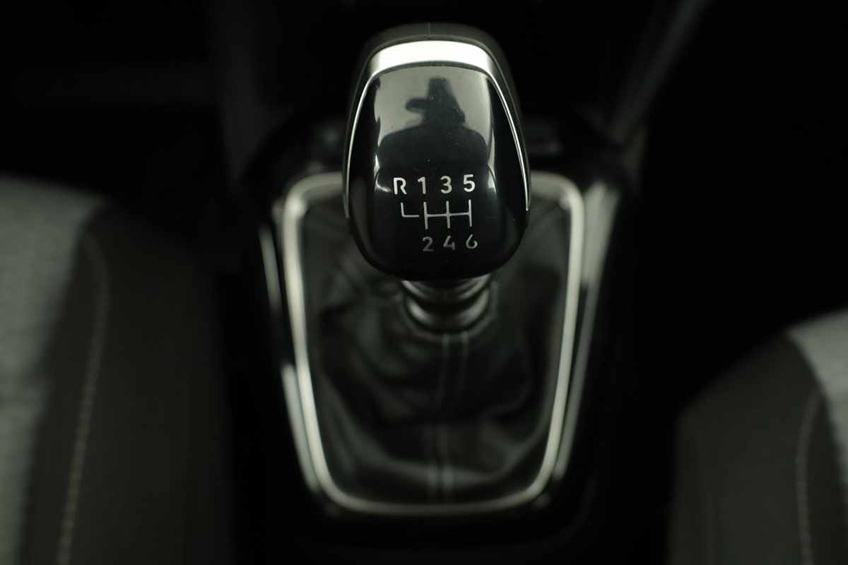 opel-corsa-2025-gasolina-1199cc