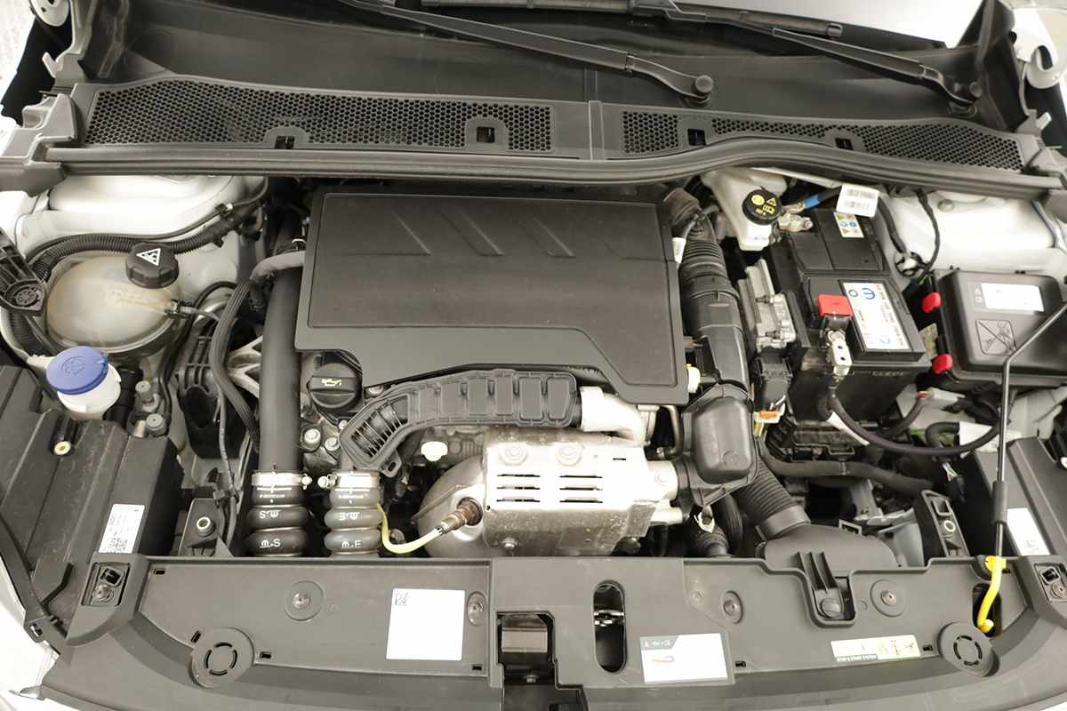 opel-corsa-2025-gasolina-1199cc