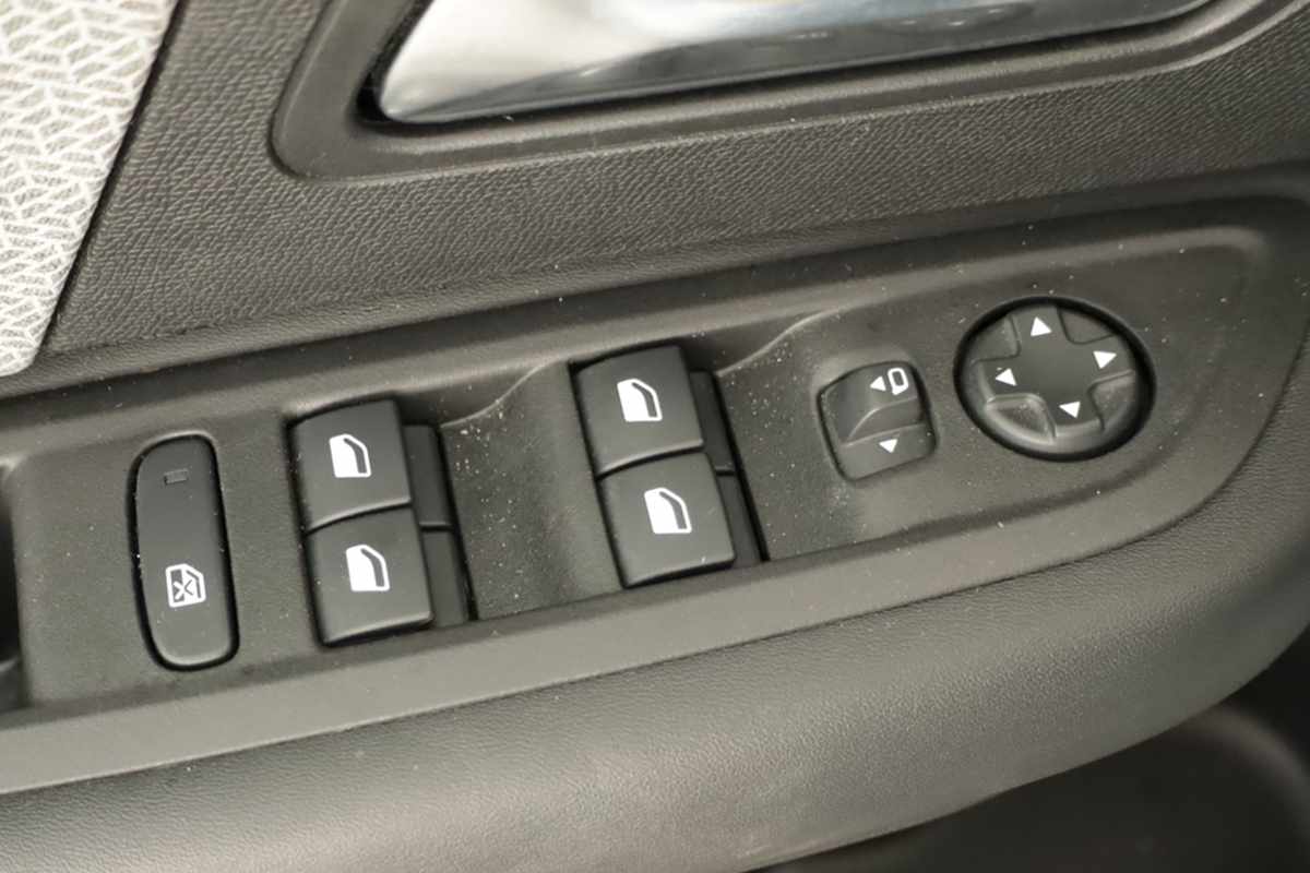 citroen-c4-2024-gasolina-1199cc