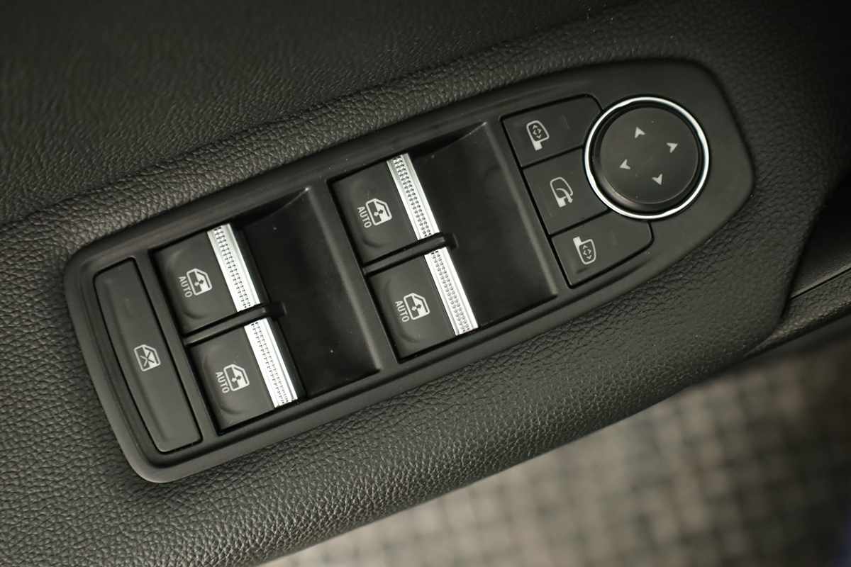 renault-captur-2024-gasolina-999cc