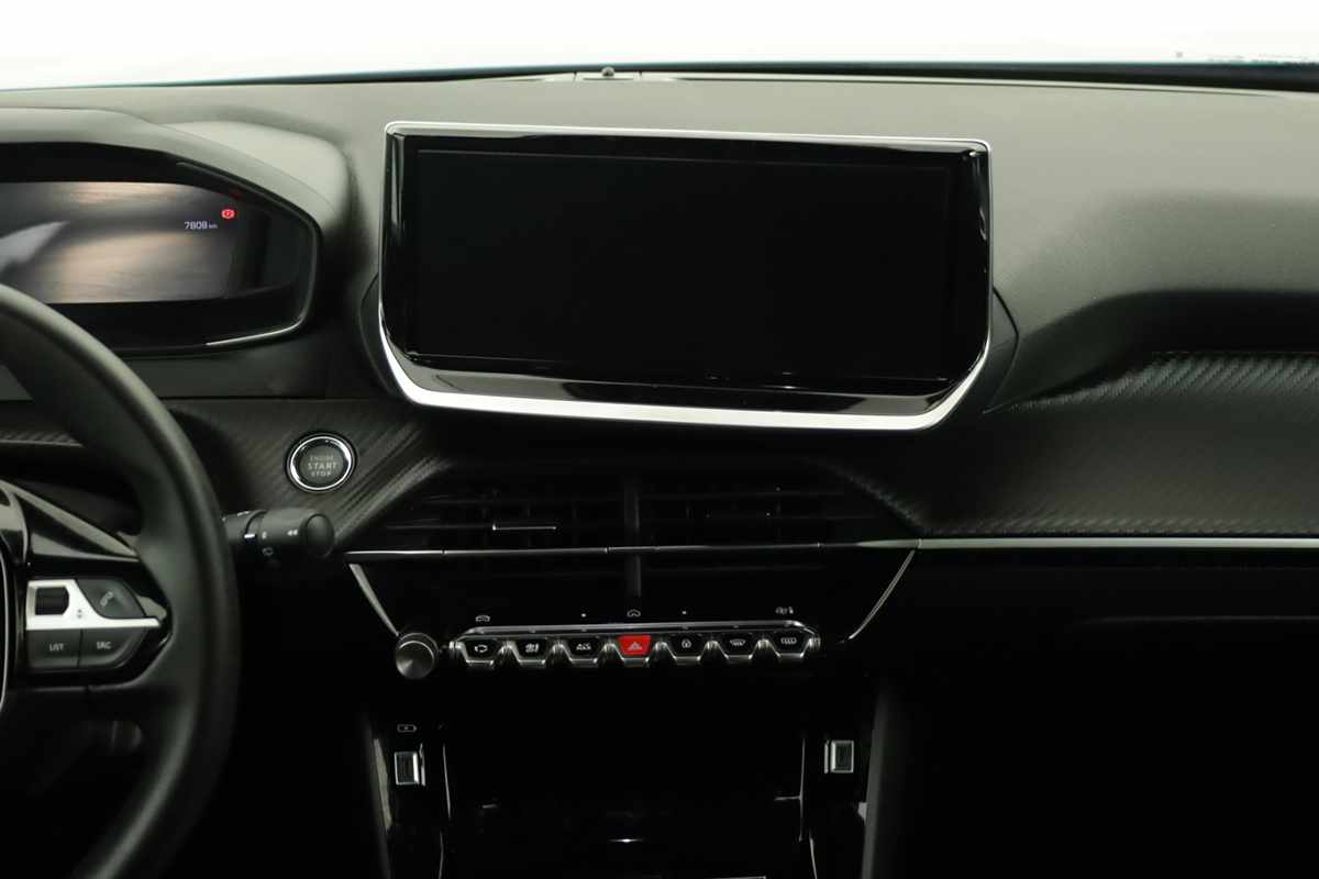 peugeot-e-2008-2025-eletrico-0cc