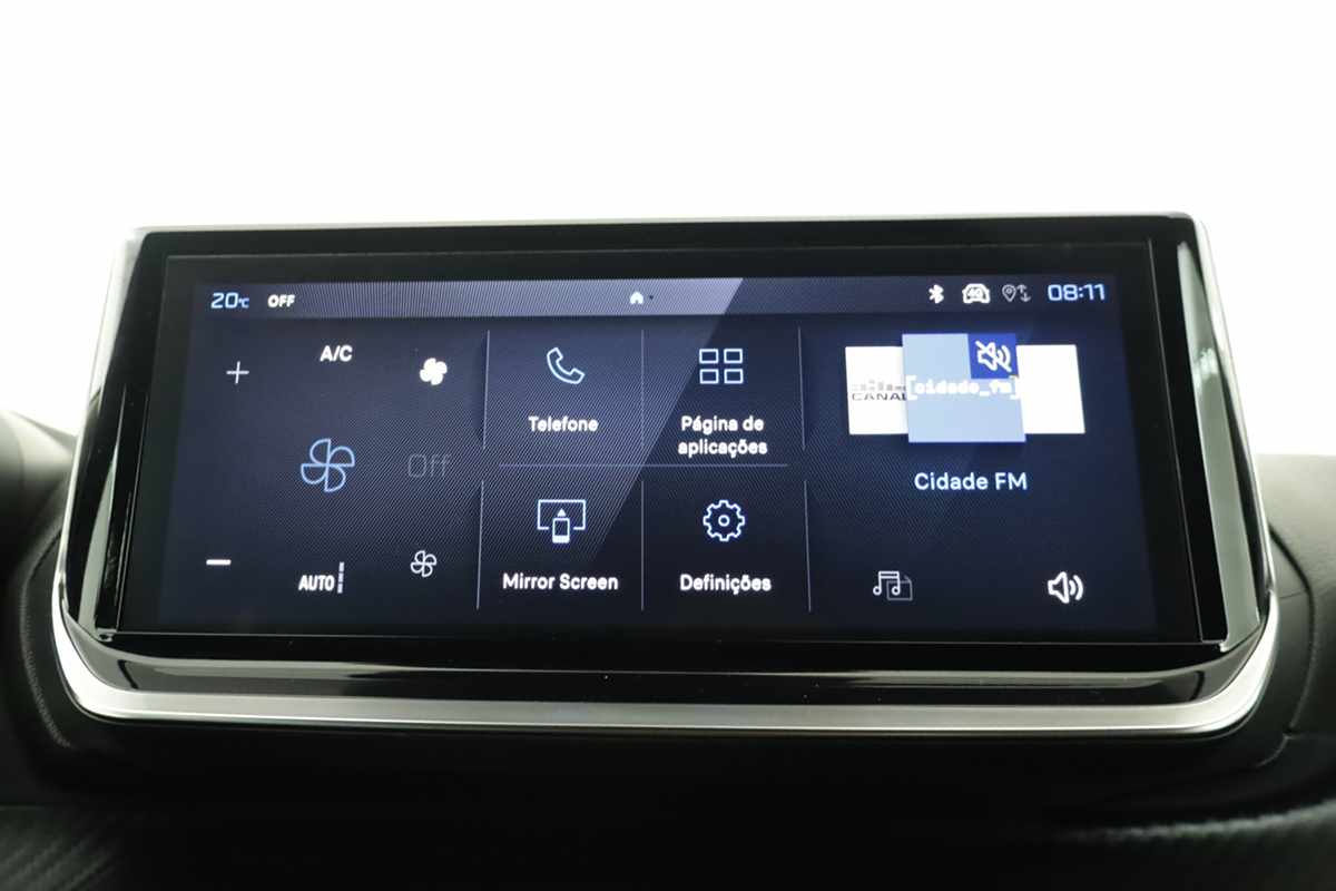 peugeot-e-2008-2025-eletrico-0cc