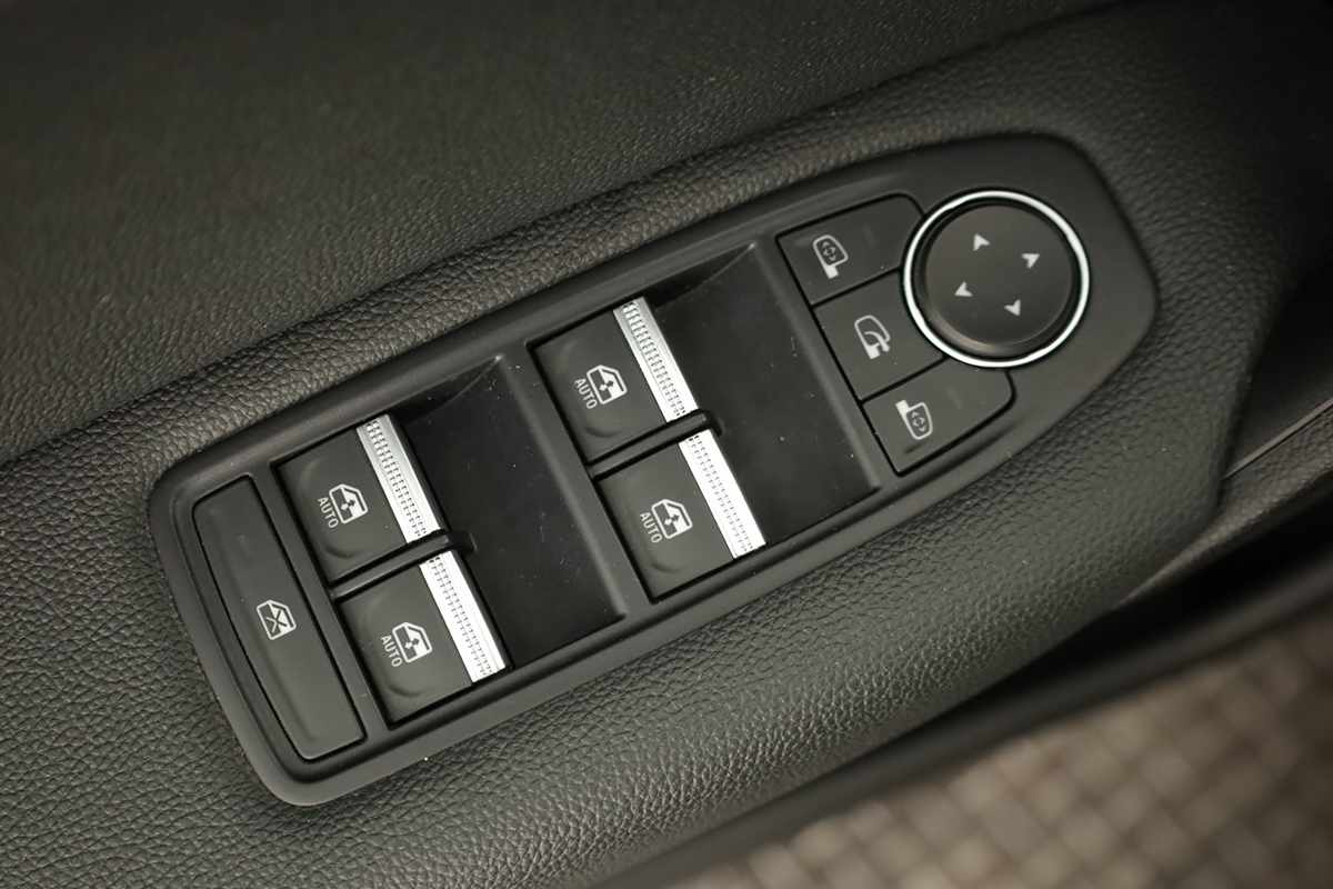 renault-captur-2024-gasolina-999cc