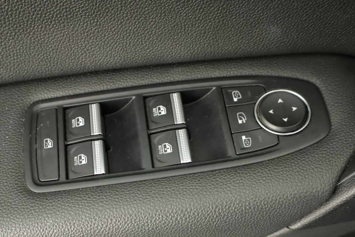 renault-captur-2024-gasolina-999cc