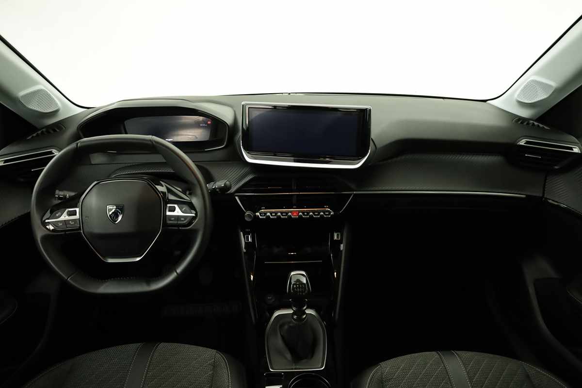 peugeot-208-2025-gasolina-1199cc
