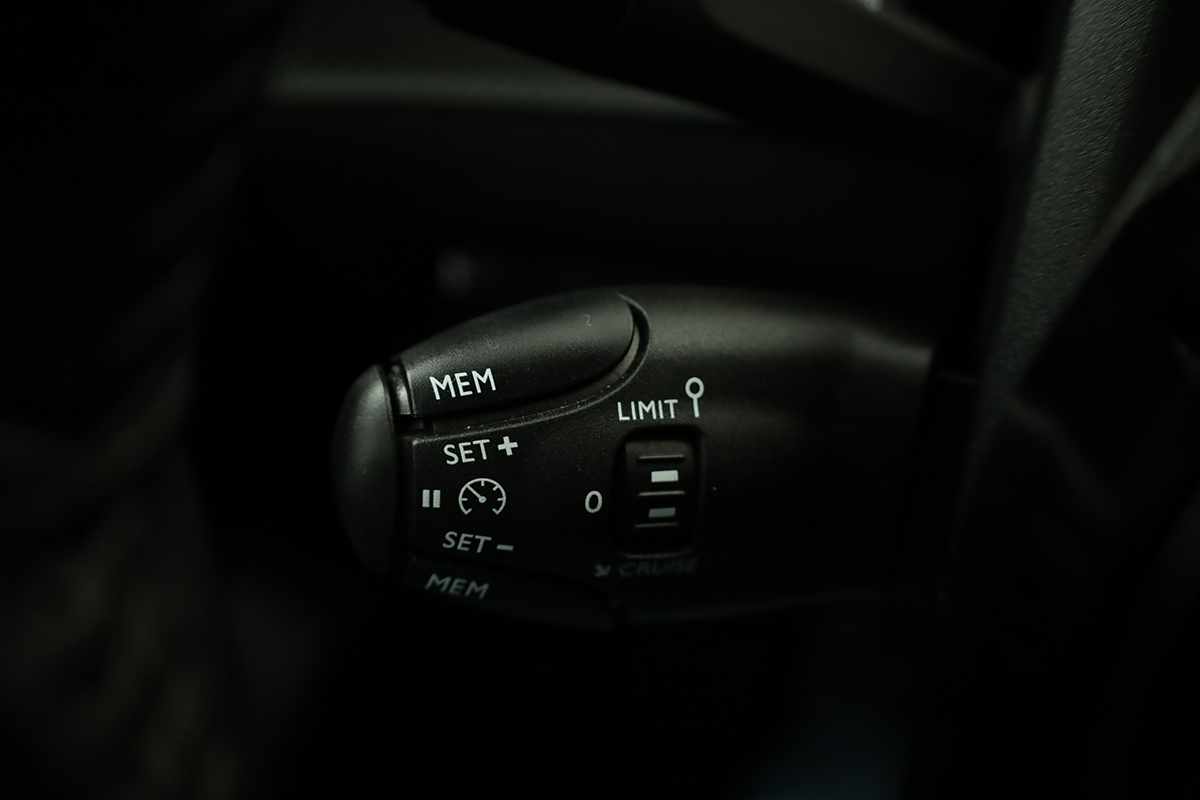 peugeot-208-2025-gasolina-1199cc
