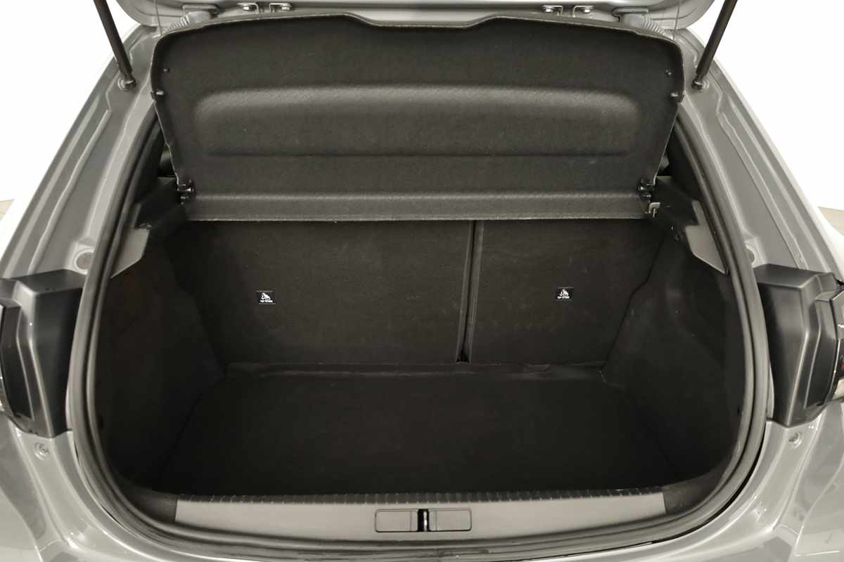 peugeot-208-2025-gasolina-1199cc