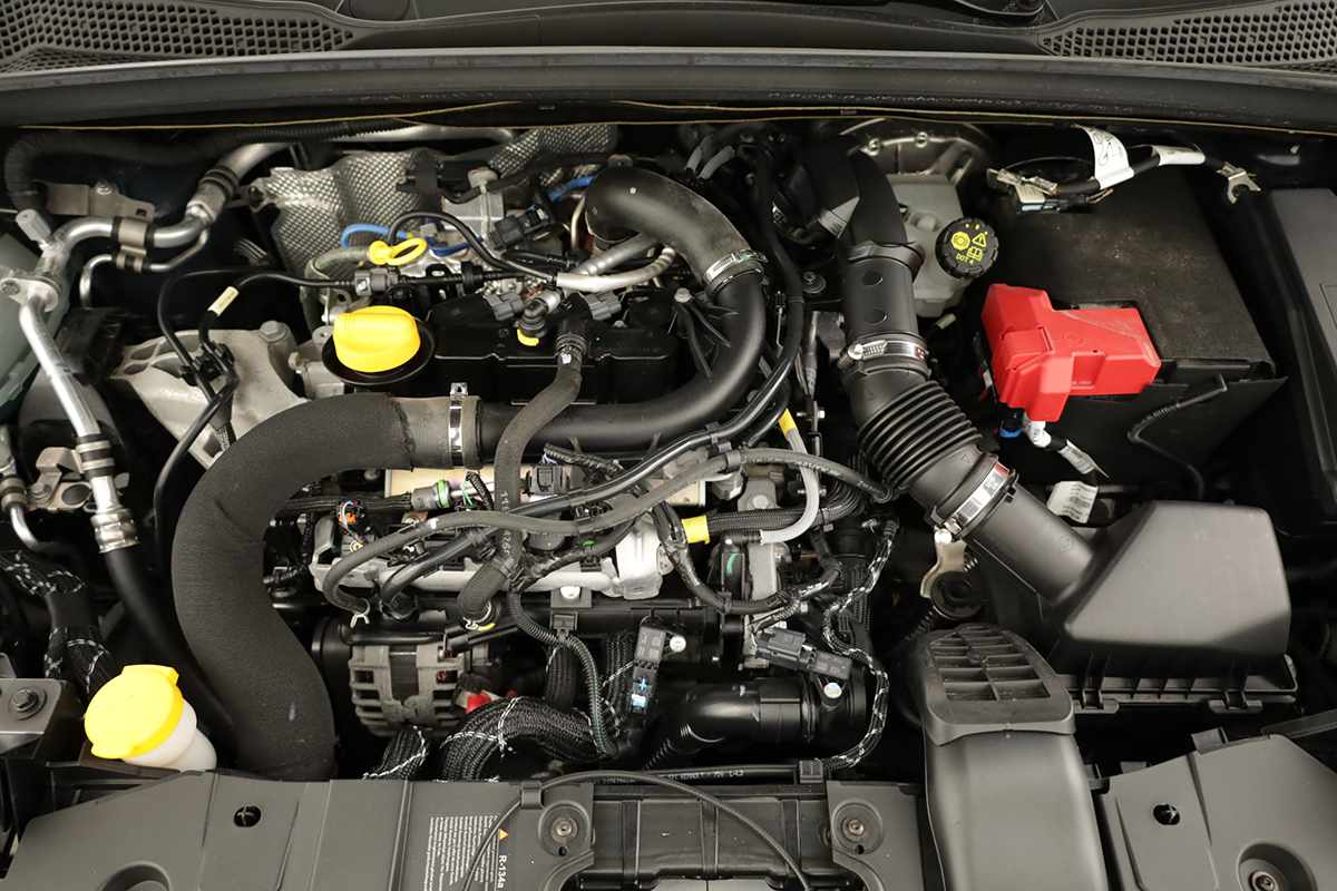 renault-captur-2024-gpl-999cc