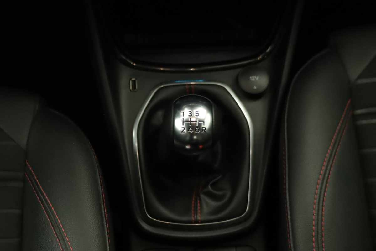 ford-puma-2023-gasolina-998cc