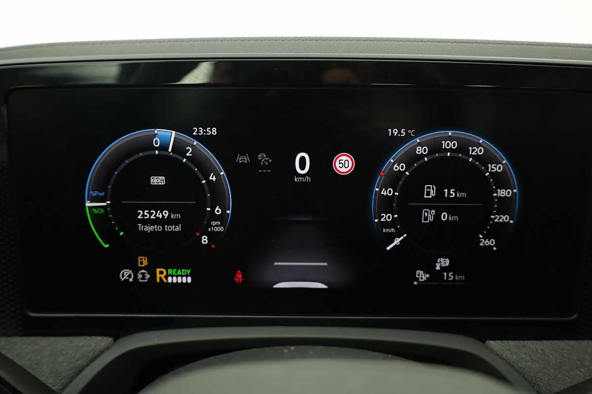 volkswagen-passat-variant-2025-hibrido-a-gasolina-1498cc