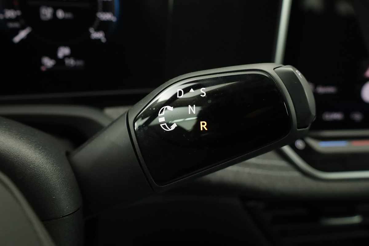 volkswagen-passat-variant-2025-hibrido-a-gasolina-1498cc
