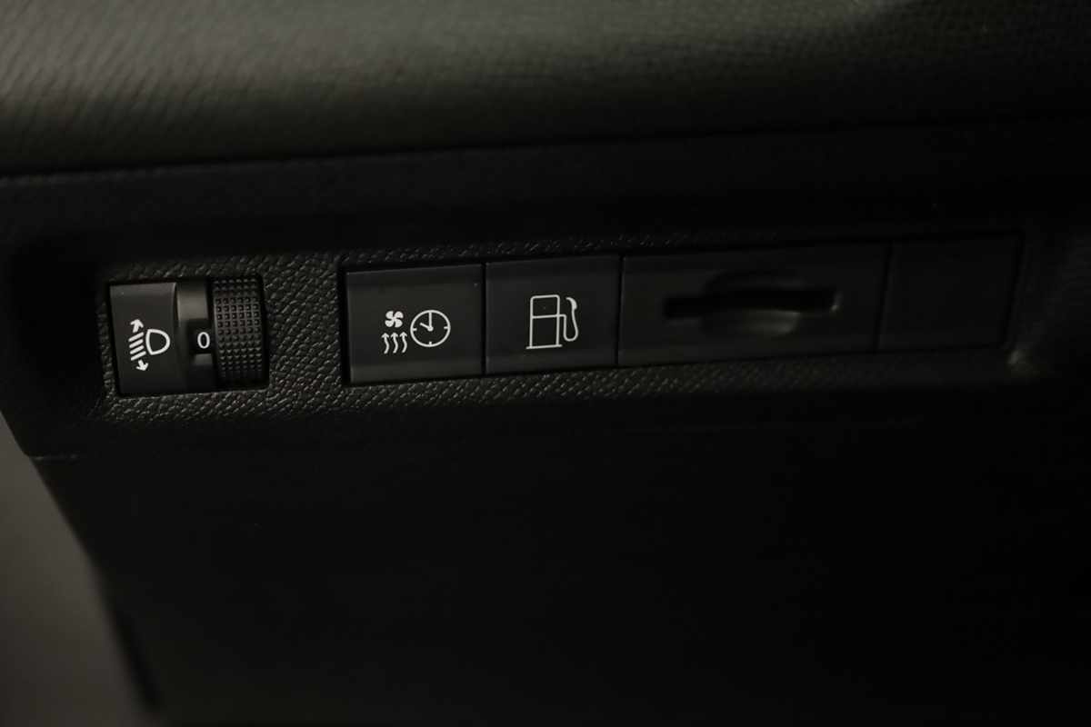 peugeot-408-2024-hibrido-a-gasolina-1598cc