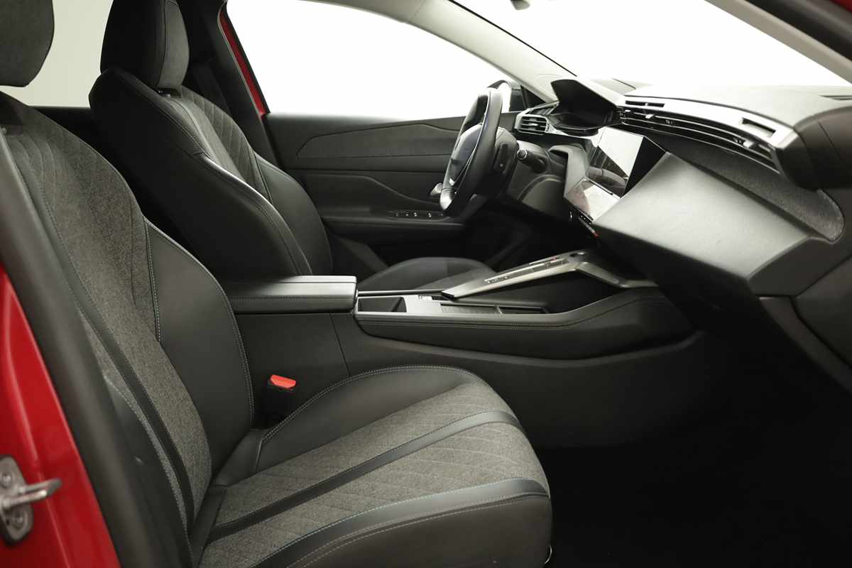 peugeot-408-2024-hibrido-a-gasolina-1598cc