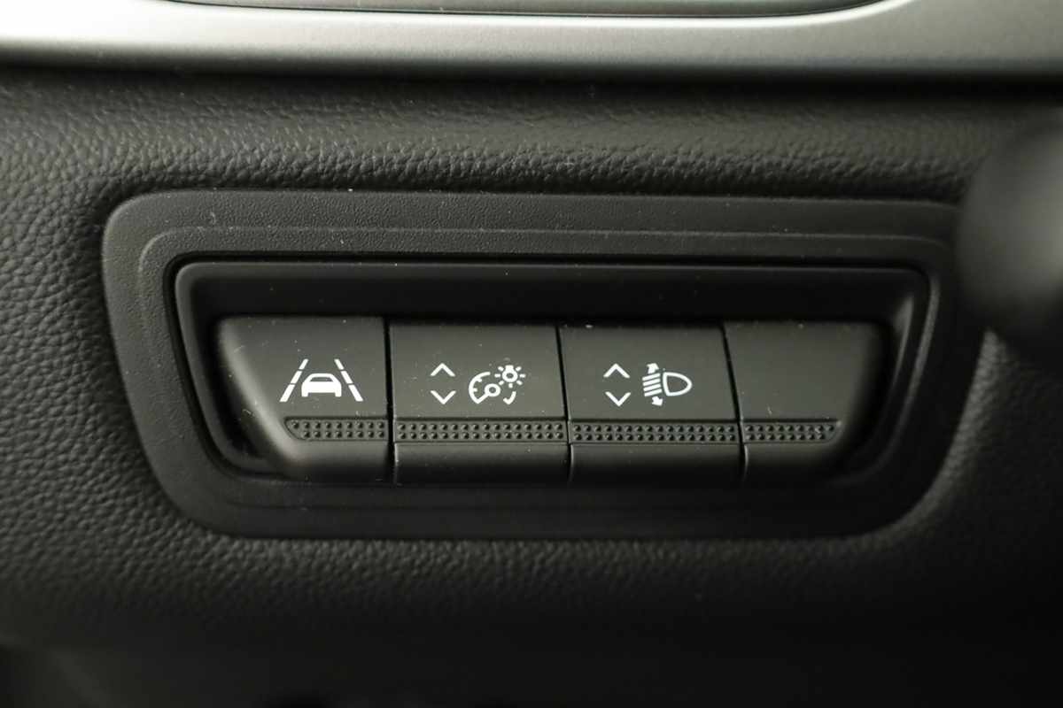 renault-captur-2024-gasolina-999cc