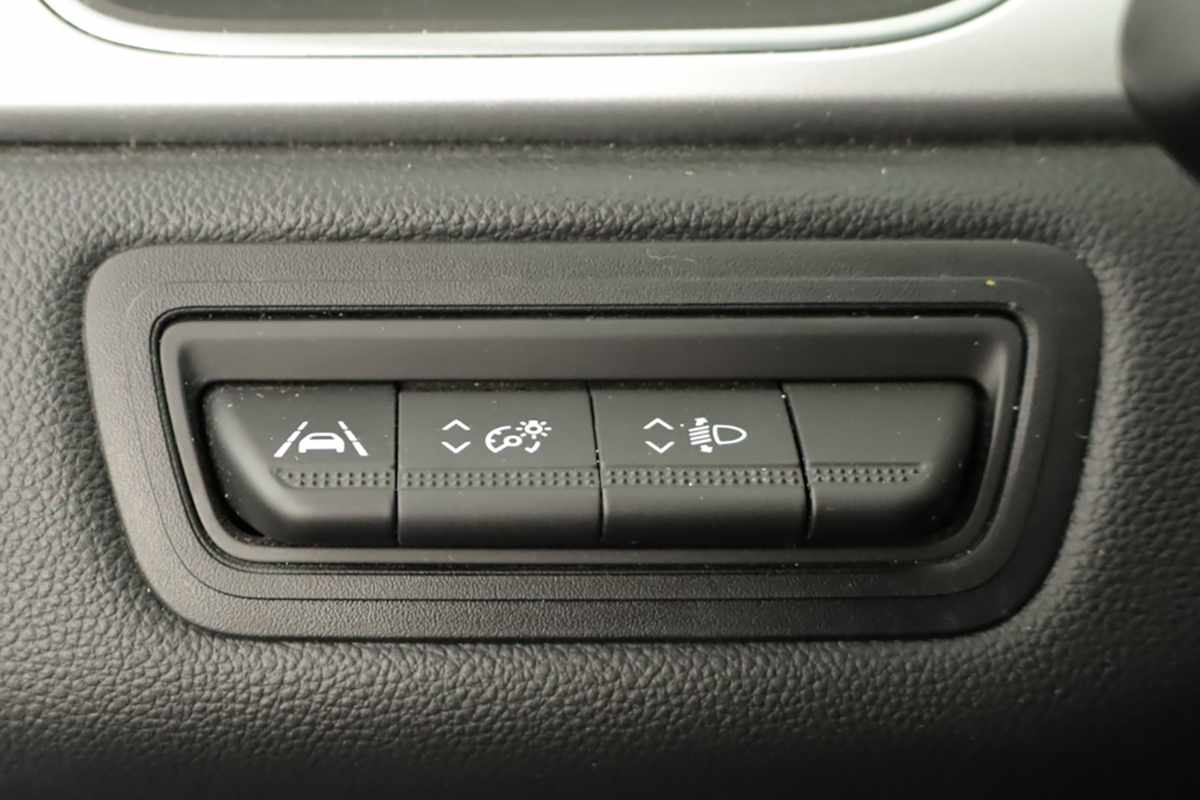 renault-captur-2024-gpl-999cc