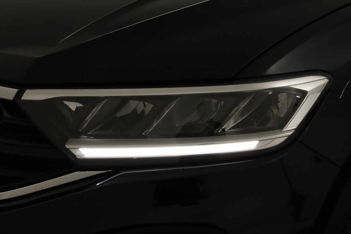 volkswagen-t-roc-2025-gasolina-999cc