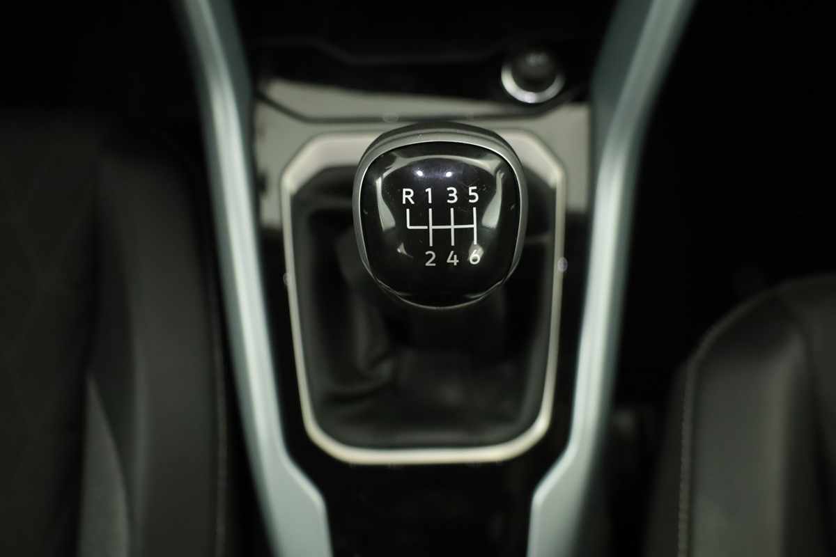 volkswagen-t-roc-2025-gasolina-999cc