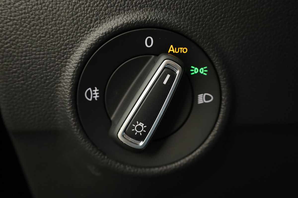 volkswagen-t-roc-2025-gasolina-999cc