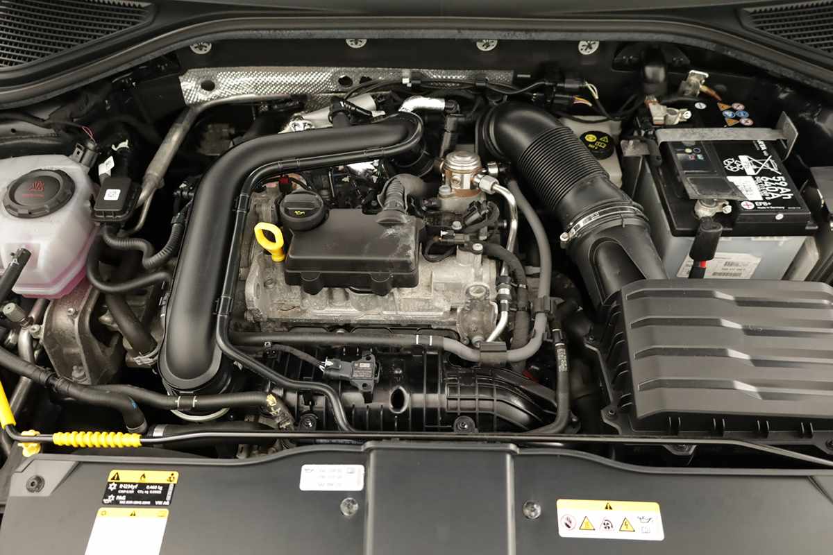 volkswagen-t-roc-2025-gasolina-999cc