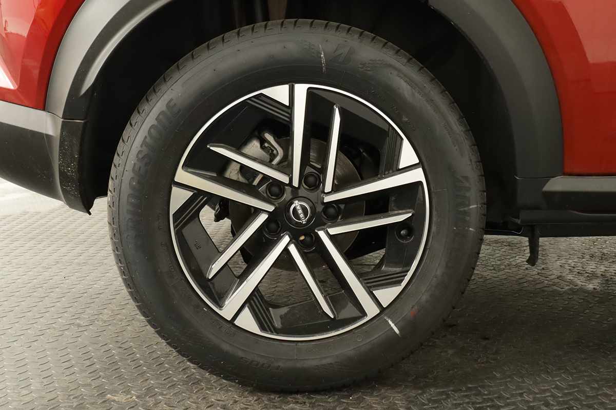 nissan-juke-2025-gasolina-999cc