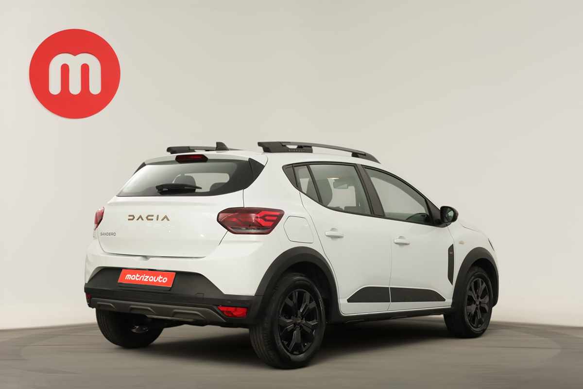 dacia-sandero-2024-gasolina-999cc