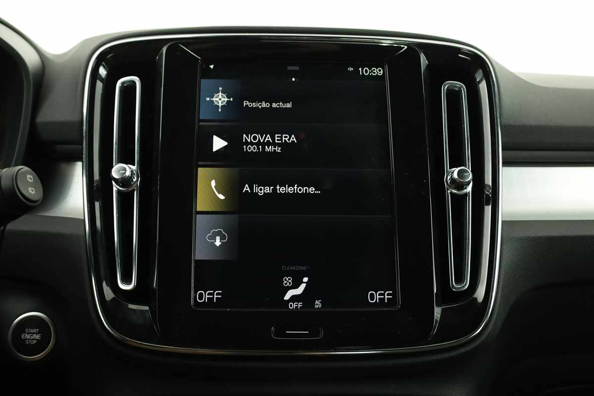 volvo-xc40-2024-gasolina-1477cc
