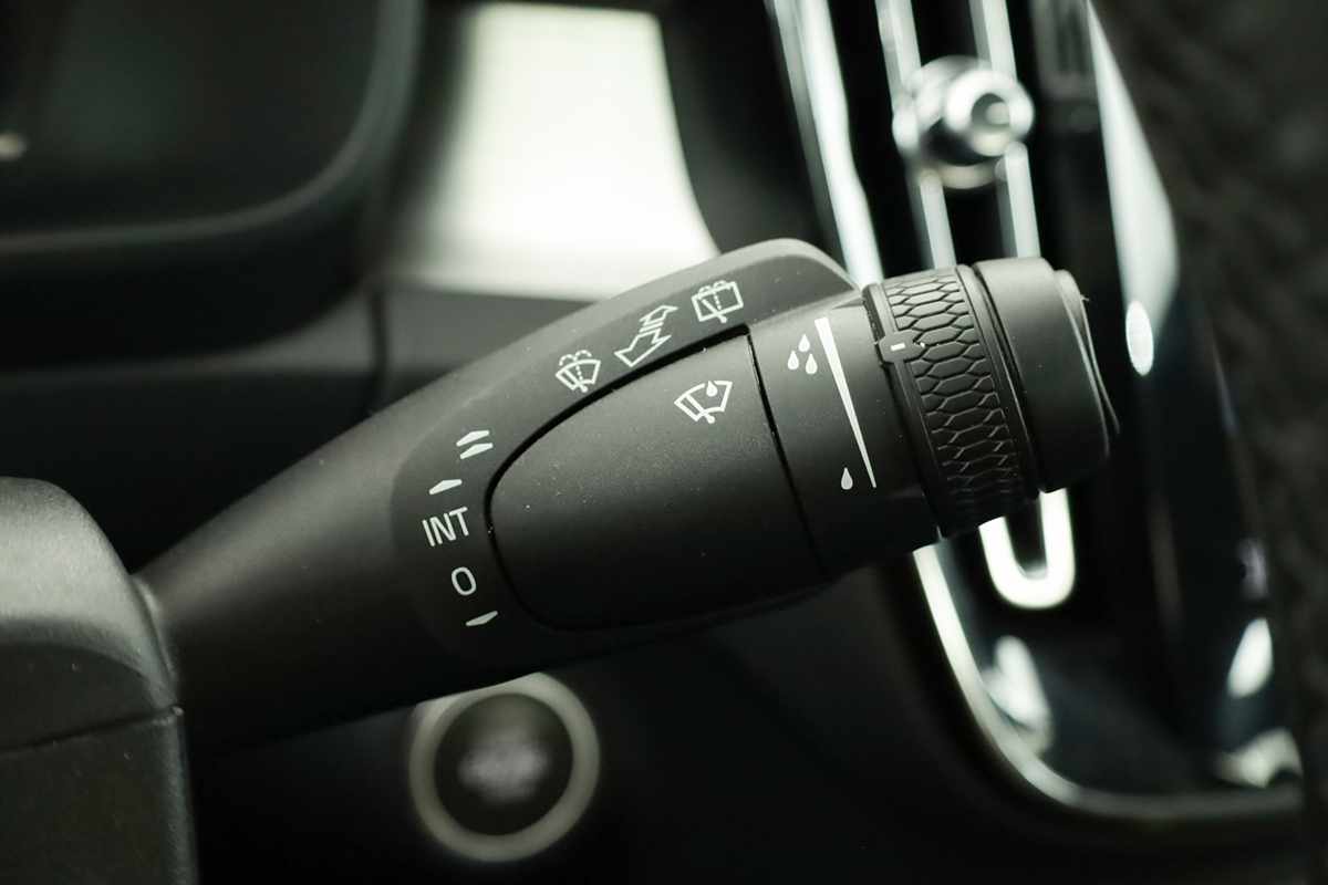 volvo-xc40-2024-gasolina-1477cc