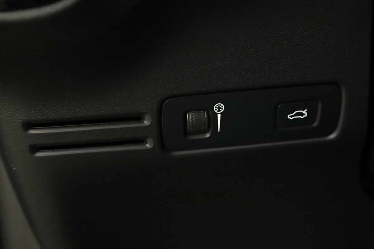 volvo-xc40-2024-gasolina-1477cc